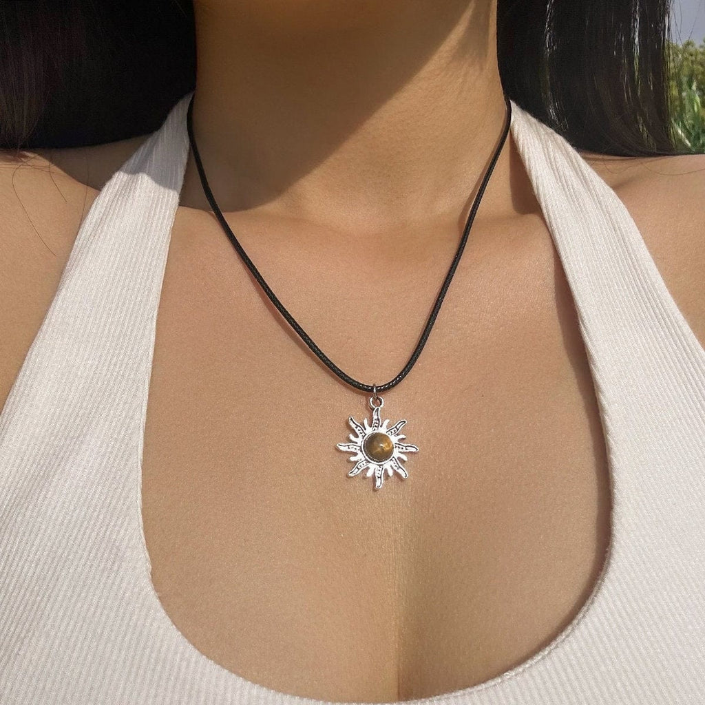 Antique Turquoise Stone Inlaid Sun Pendant Leather String Necklace
