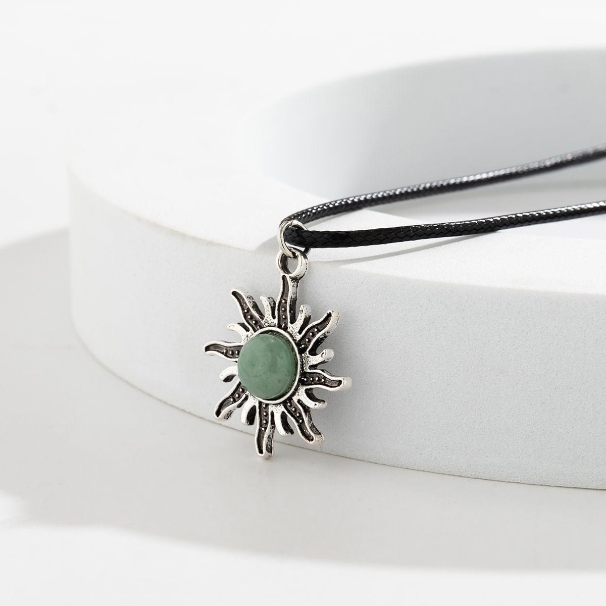 Antique Turquoise Stone Inlaid Sun Pendant Leather String Necklace